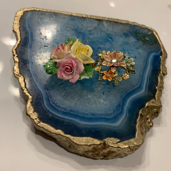 Floral Brooch Set with Pink and Yellow Accents - Picture 4 of 4